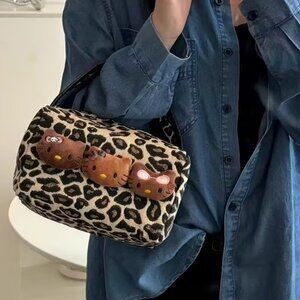 HELLO KITTY Leopard Print Train Case Cosmetic Bag BRAND-NEW & SO CUTE!